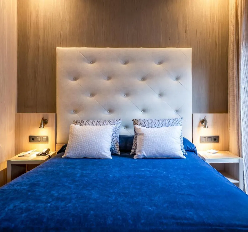 Hotel Rialto Βαρκελώνη 3*,