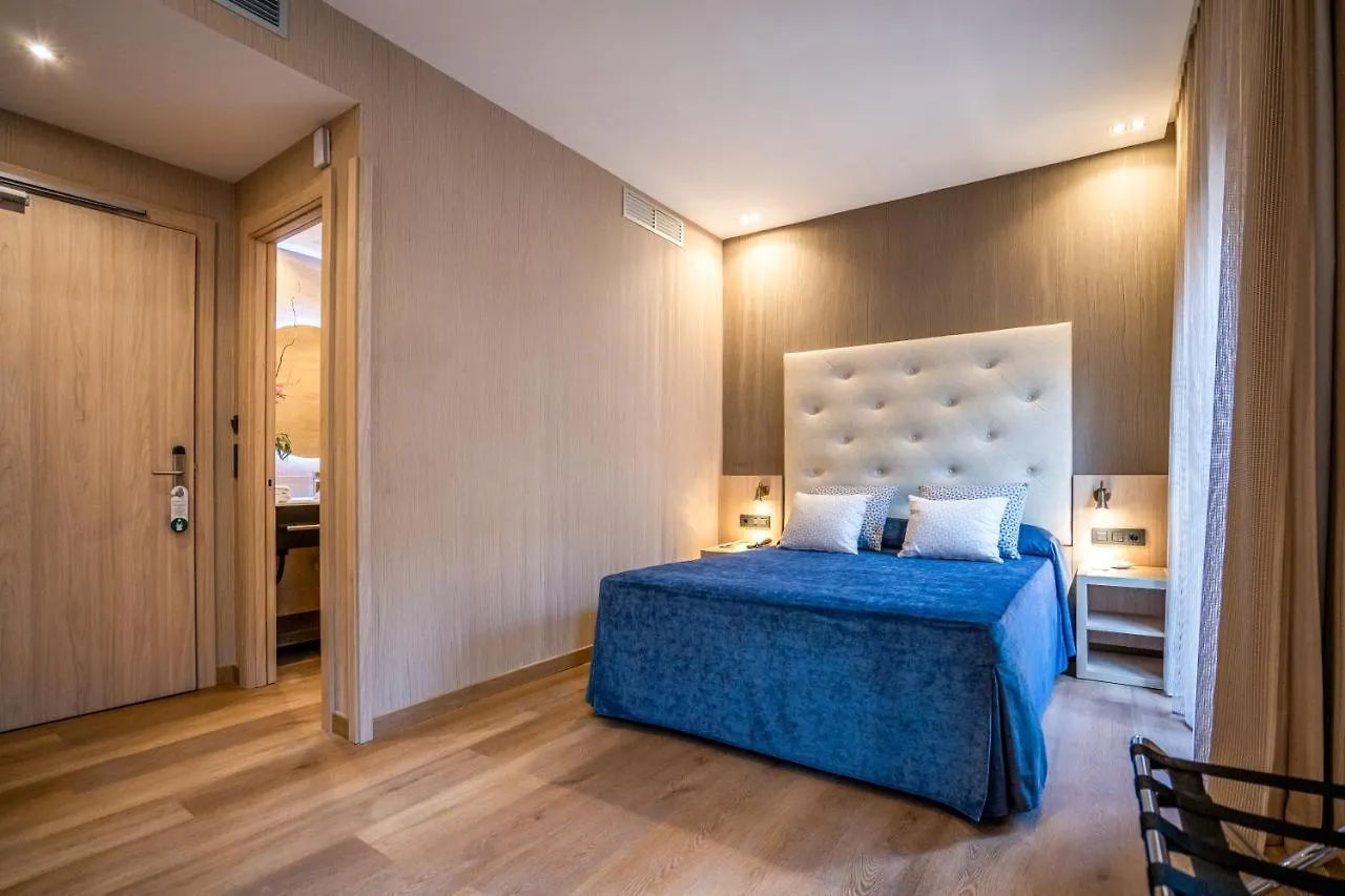 ***  ברצלונה Hotel Rialto ספרד
