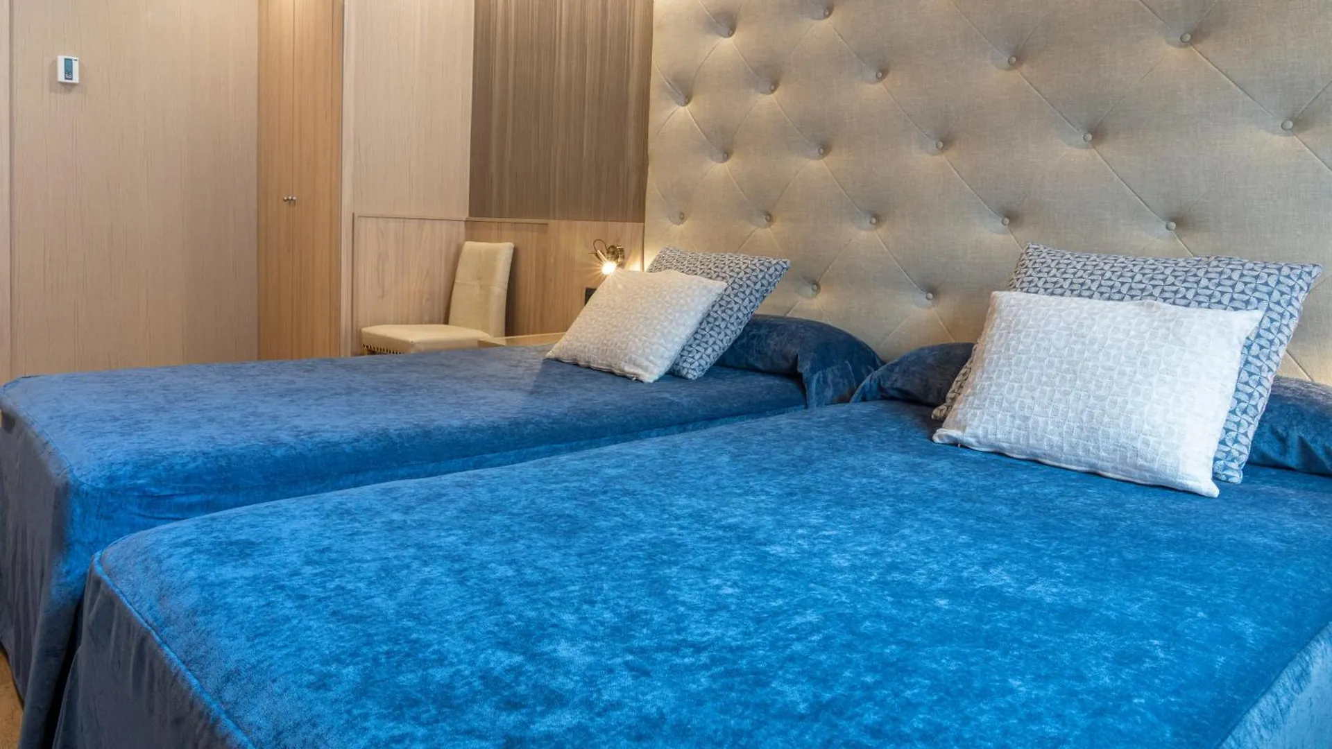 ברצלונה Hotel Rialto ספרד