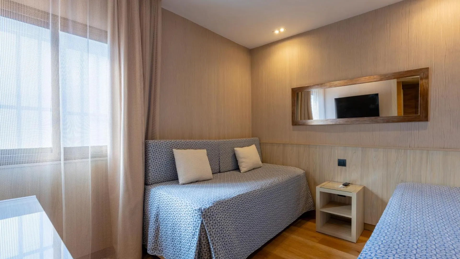 ברצלונה Hotel Rialto