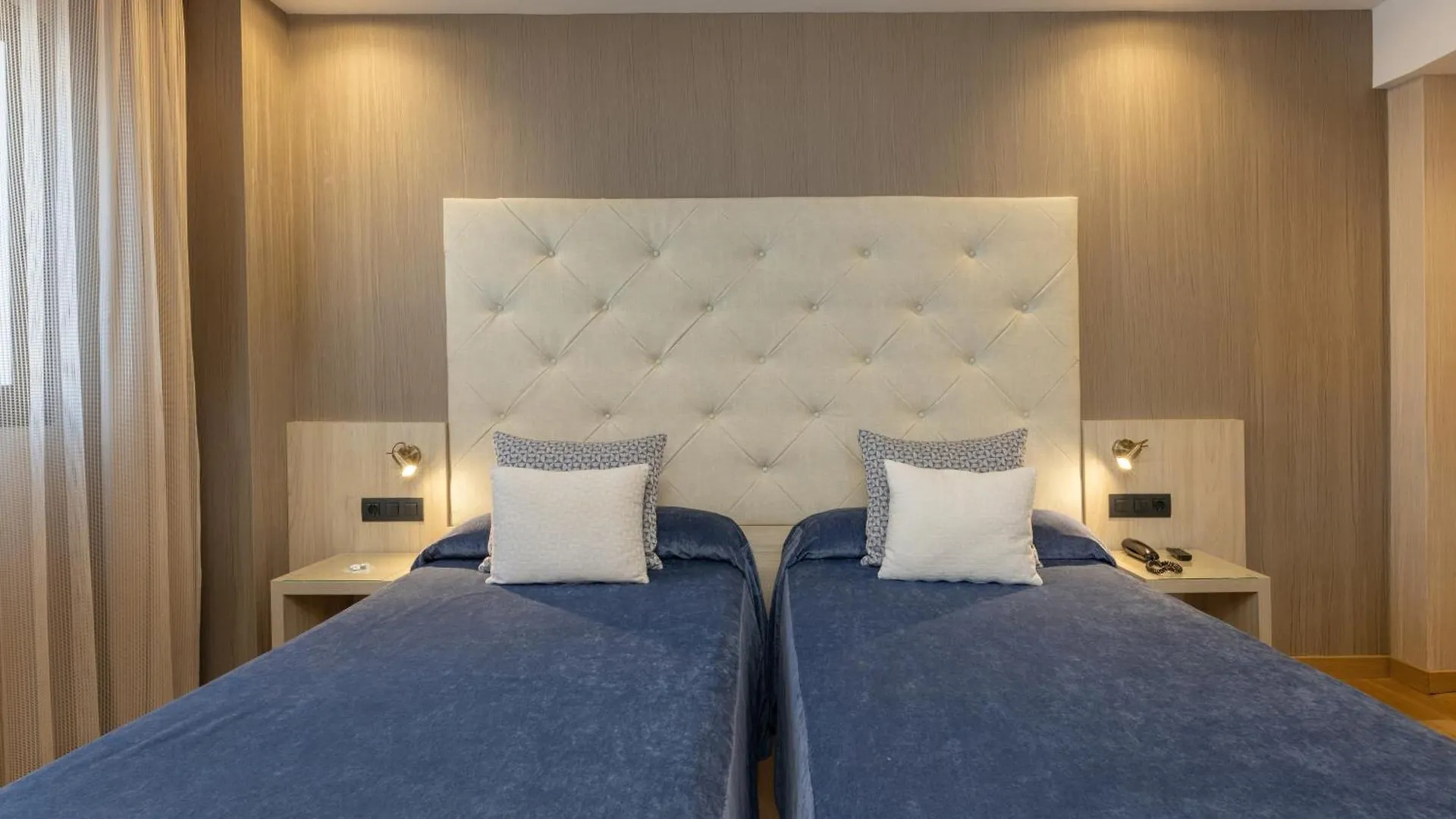 ברצלונה Hotel Rialto